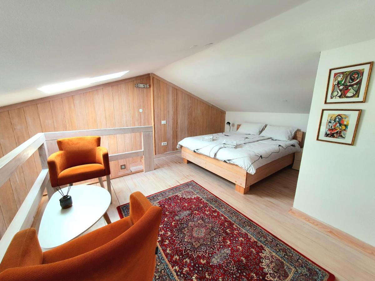 Apartman 21 Umag Buitenkant foto